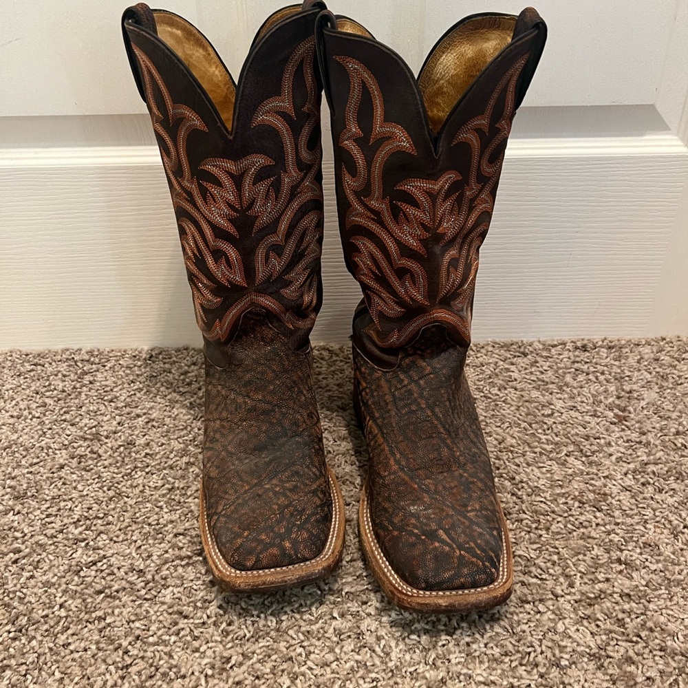 Men’s Justin elephant skin boots. Great condition